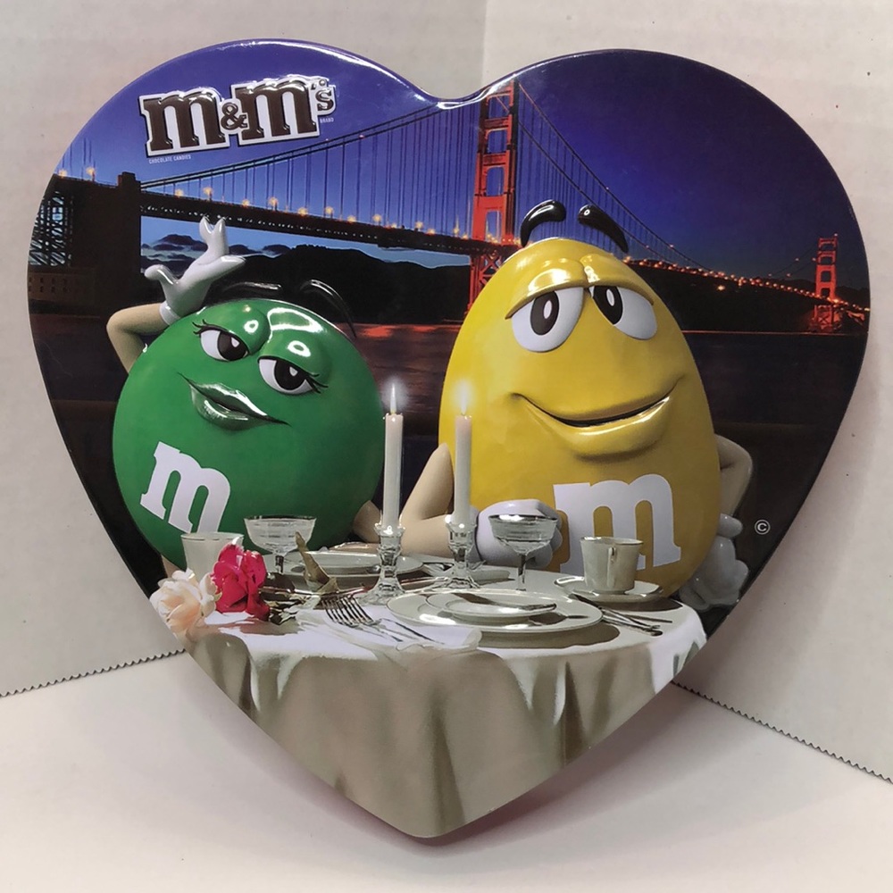 Green and Yellow M&M’s Out On the Town Golden Gate Bridge Heart Shaped Tin